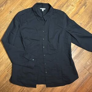 Classic black long sleeve button up dress shirt